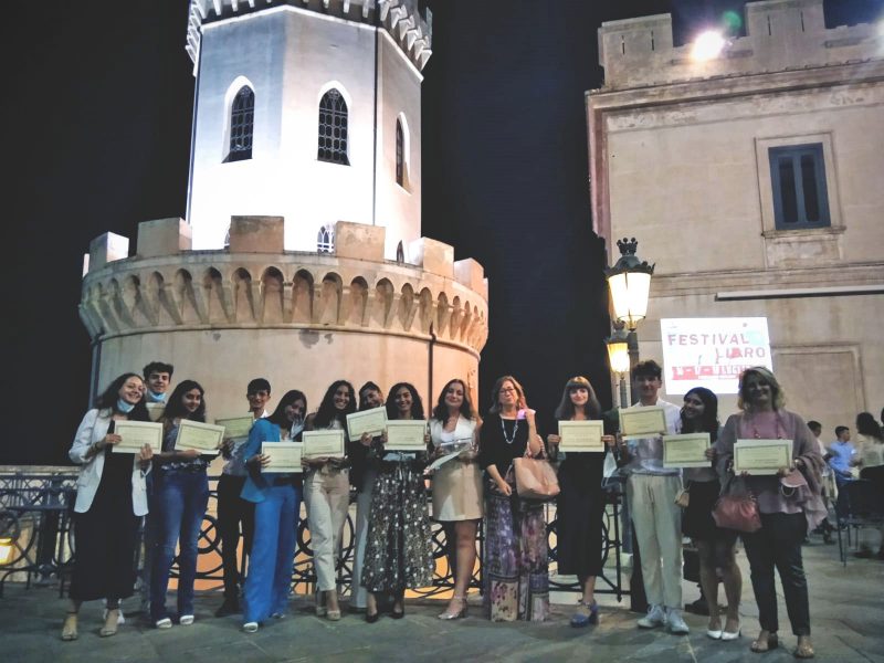 festival del lubro, premiazione concorso artistico letterario la città in cui vivo, corigliano rossano, adolescenti, scuole superiori